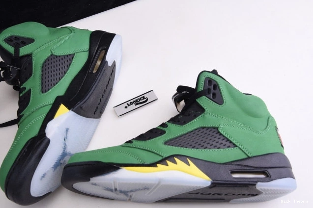 Kicked Out Shoe Store 5 Oregon SE Ducks CK6631-307 Air Jordan 0715